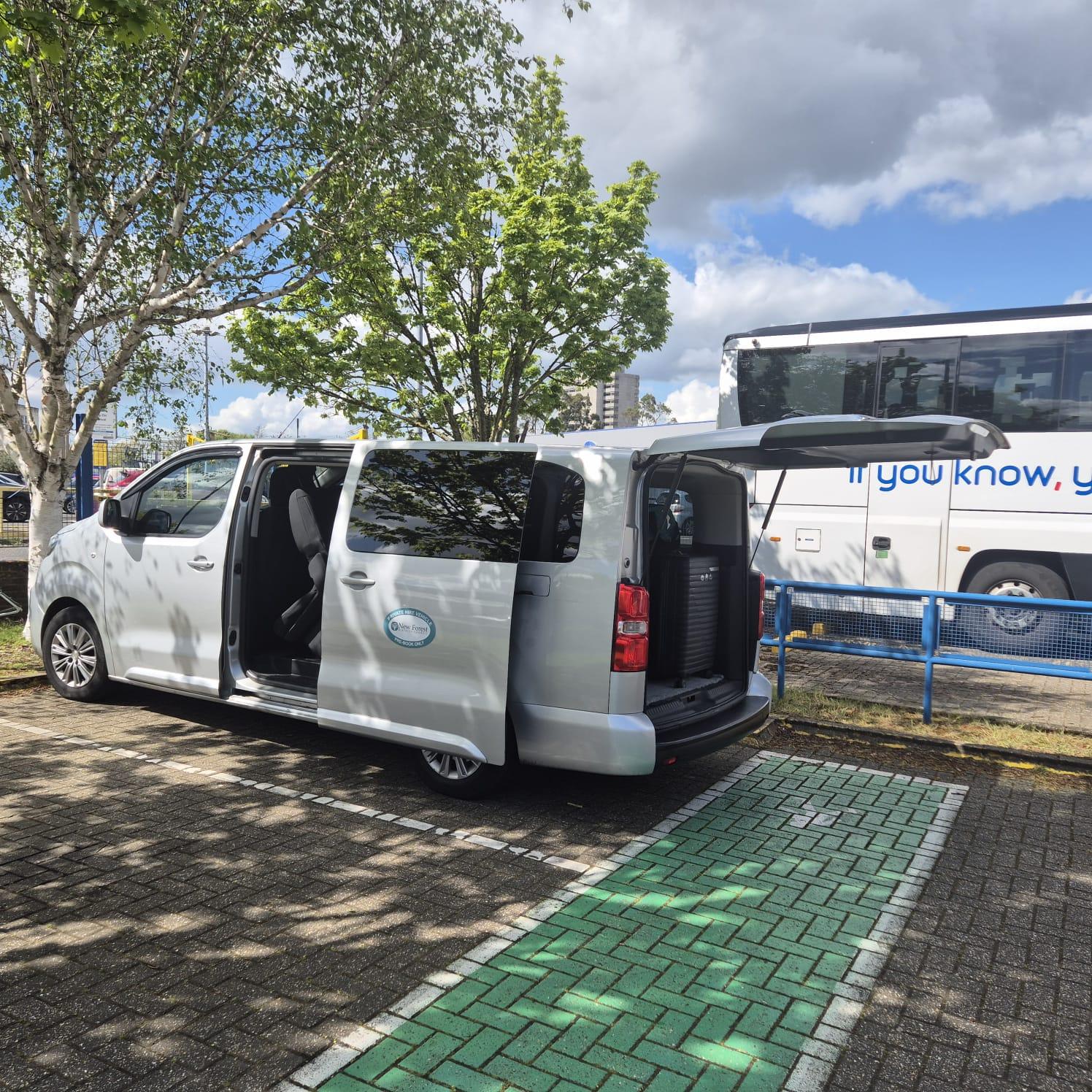 Hotel transfer private hire taxi in Southampton