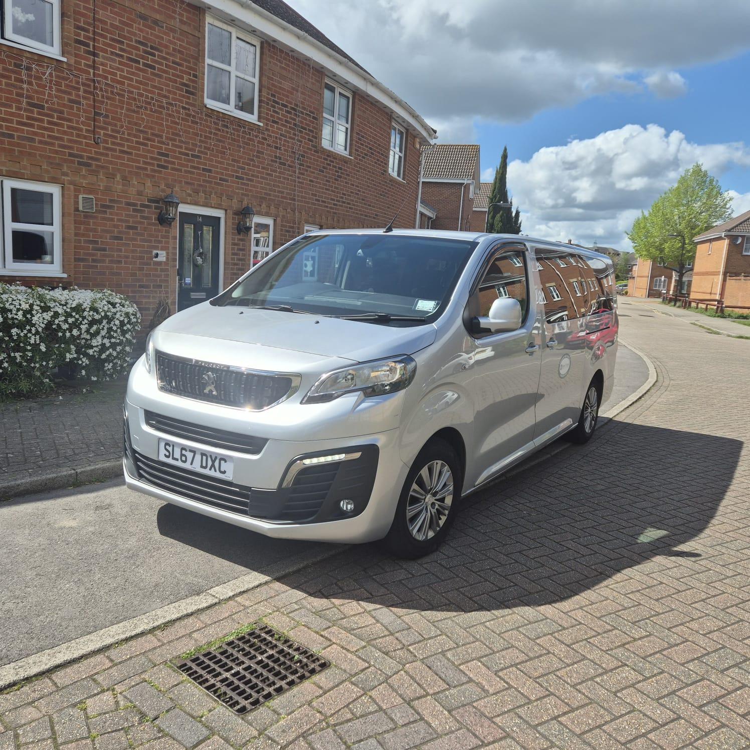 Licensed and insured taxi service in Southampton