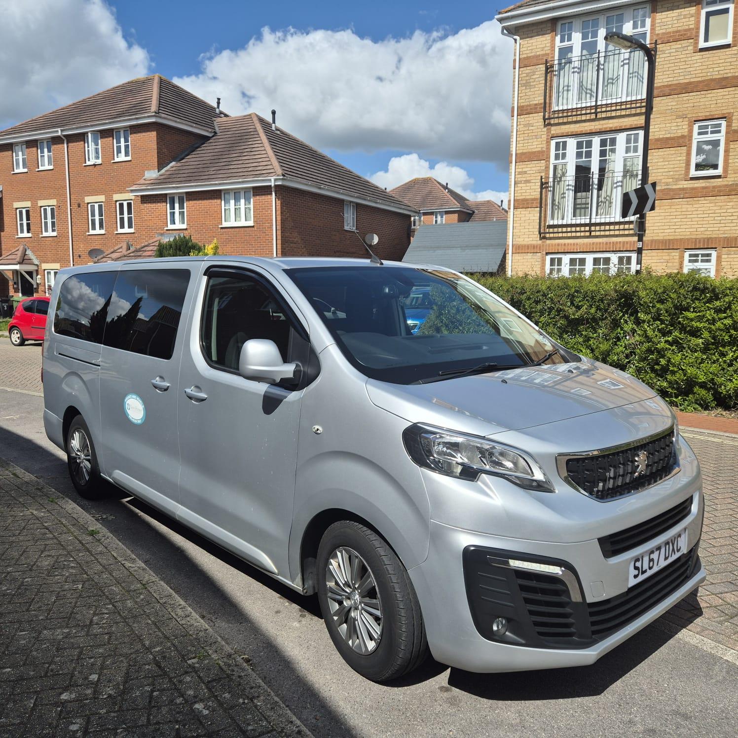 London airport transfer saloon car from Southampton