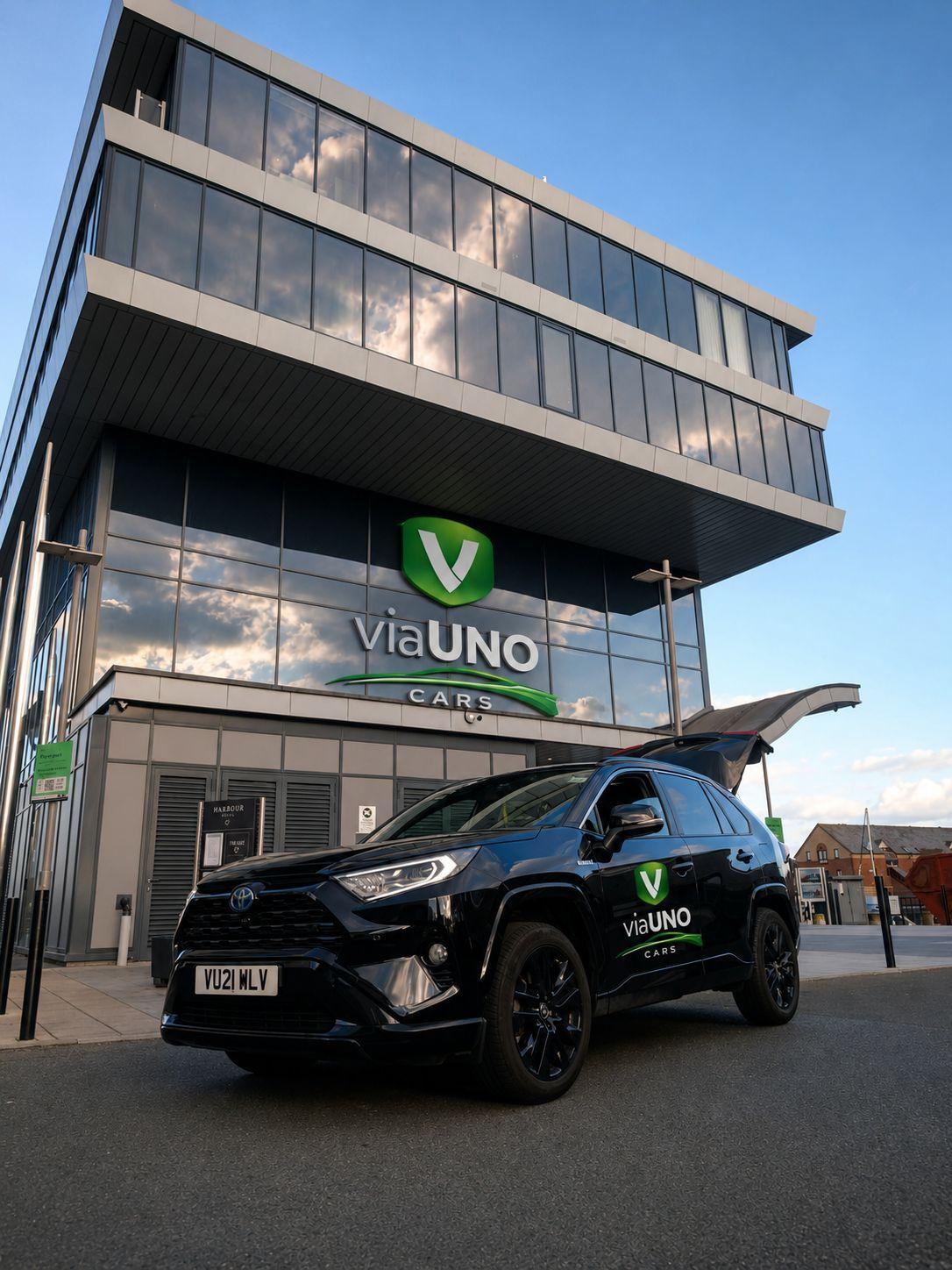 viaUNO Cars licensed private hire operator office in Southampton