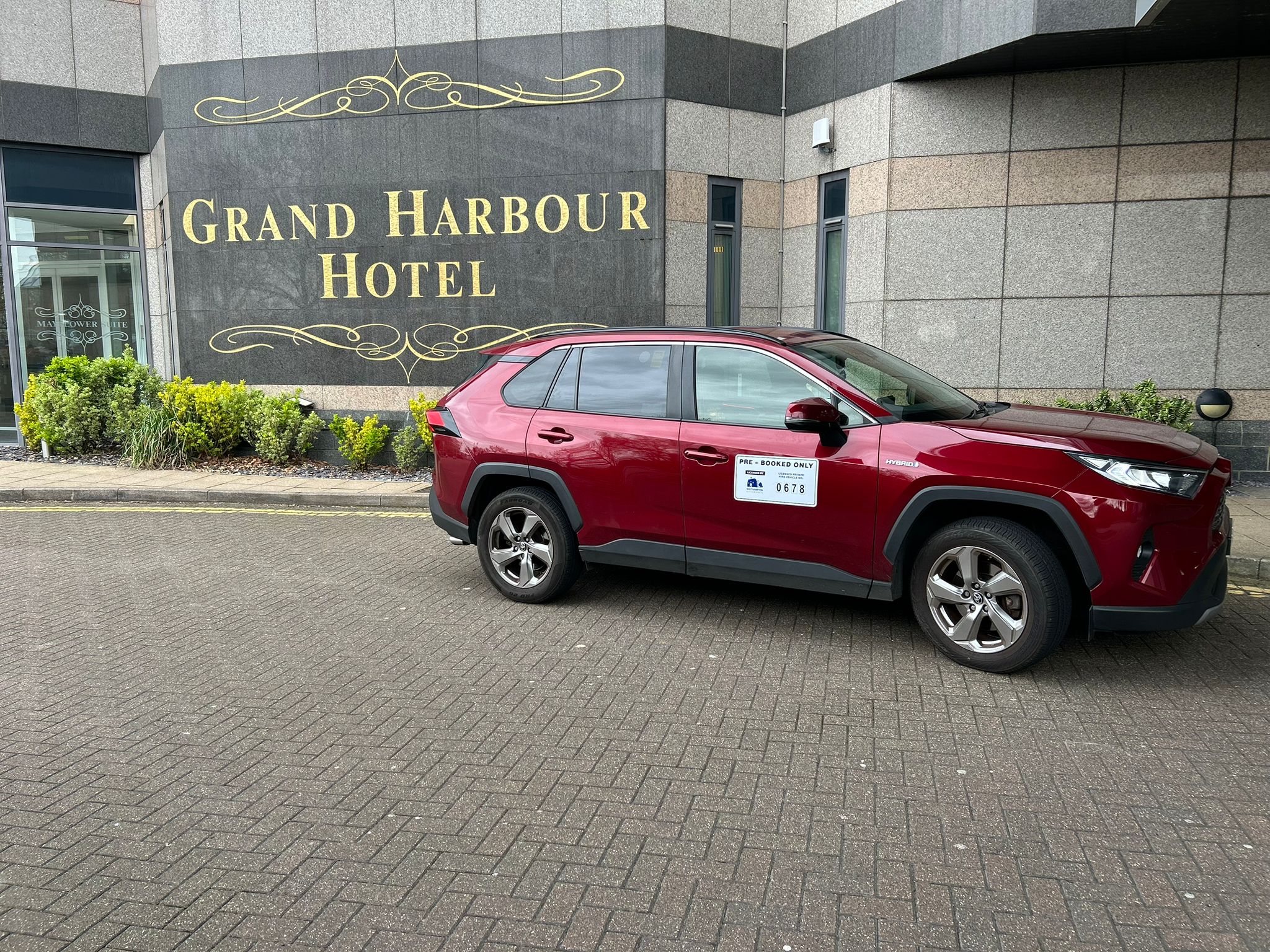 Business-class chauffeur car in Southampton