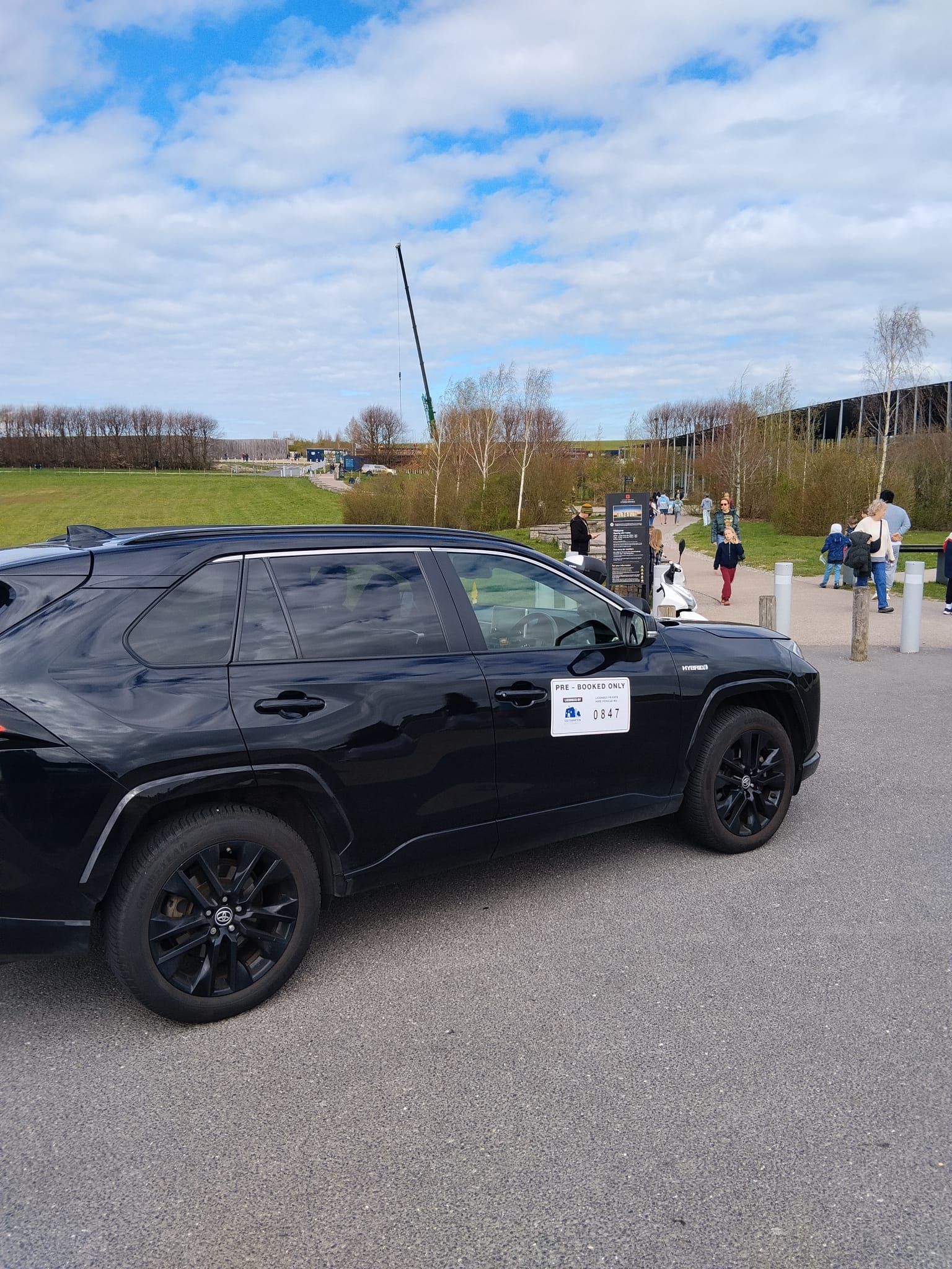 Private hire car for Gatwick Airport transfer from Southampton