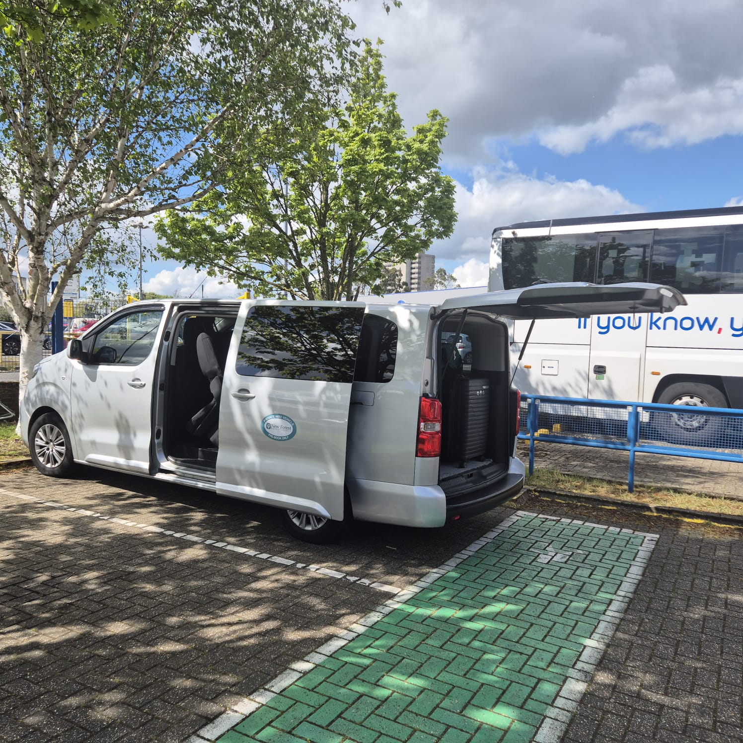 Hotel transfer private hire taxi in Southampton